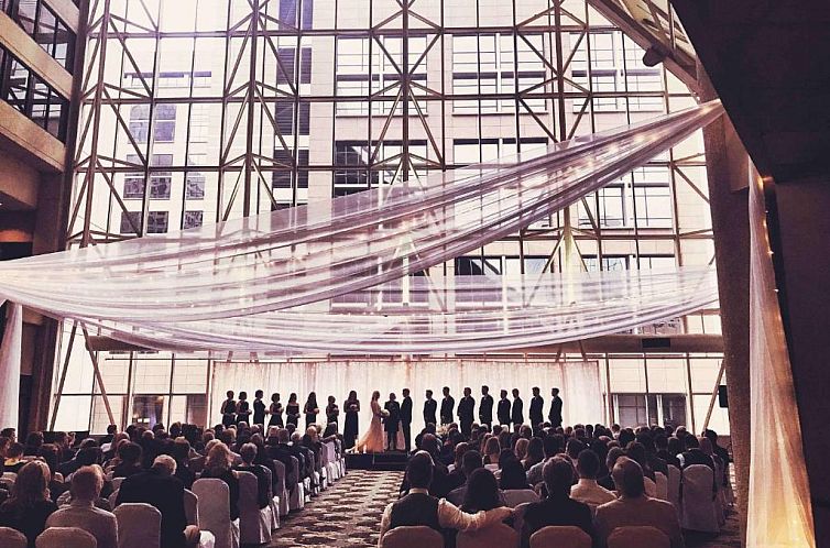 DoubleTree by Hilton St Paul Downtown