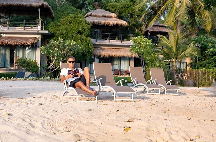 Koh Mak Ao Kao White Sand Beach