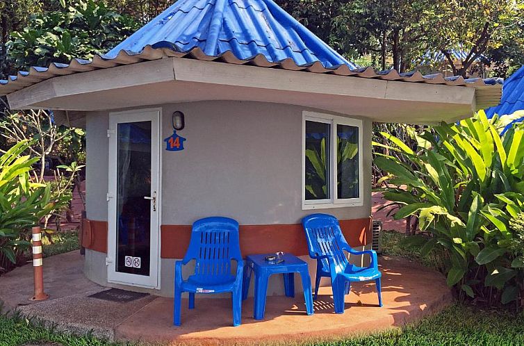 Koh Mak Buri Hut Natural Resort