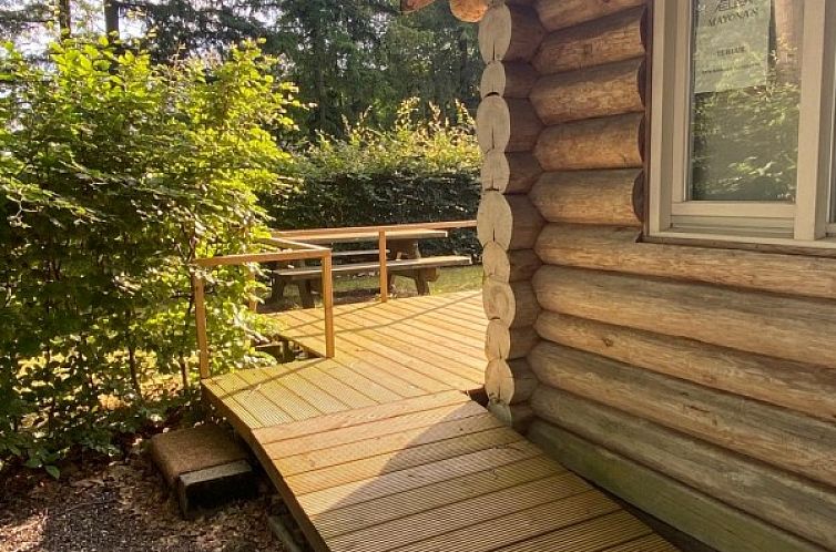 Knus boomstamhuisje op De Schatberg