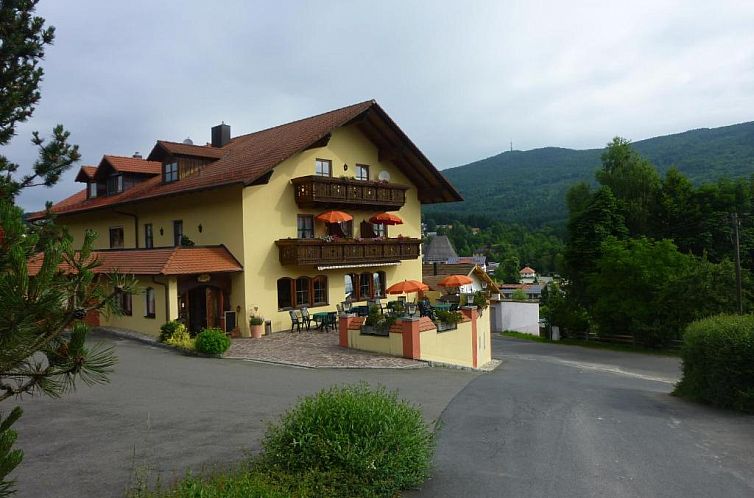 Pension / Ferienwohnungen Ludwig