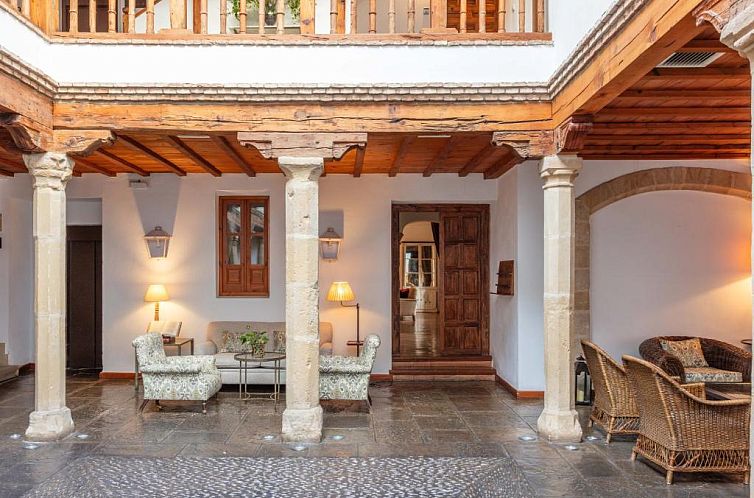 Hotel Puerta de la Luna