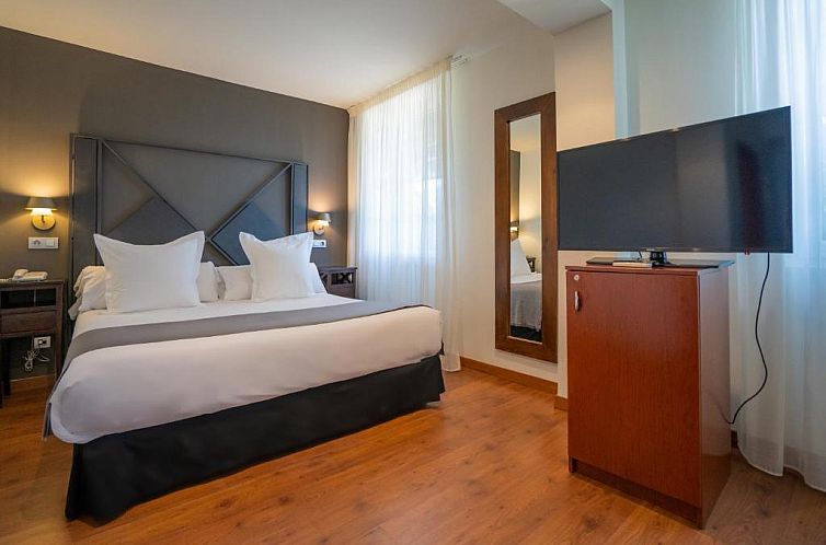 Hotel Torres de Somo