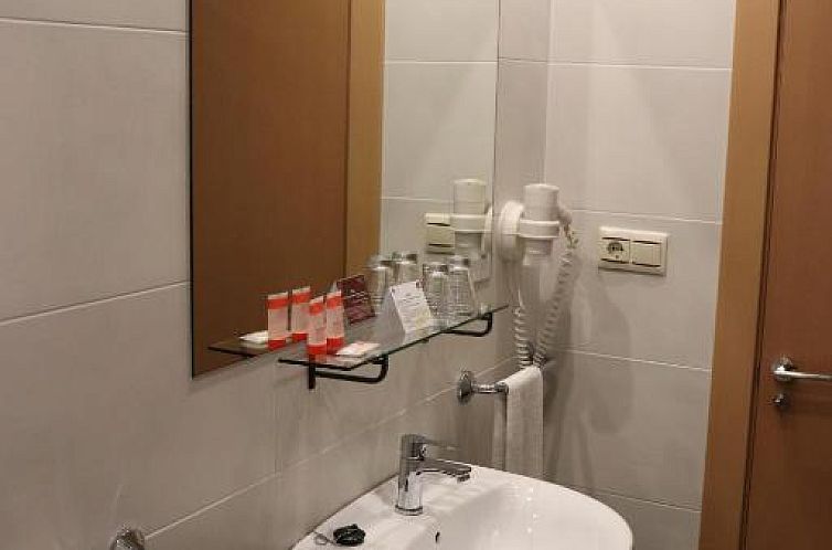 Hotel Acosta Ciudad de la Música