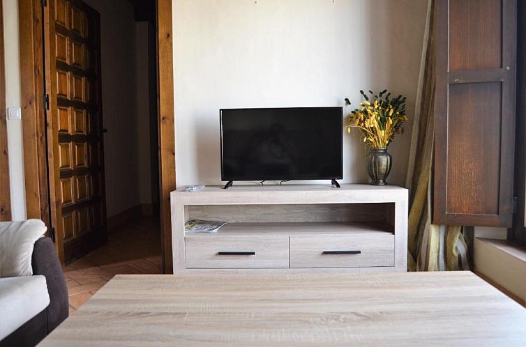 Apartamentos Turísticos - Hostal Los Alisos