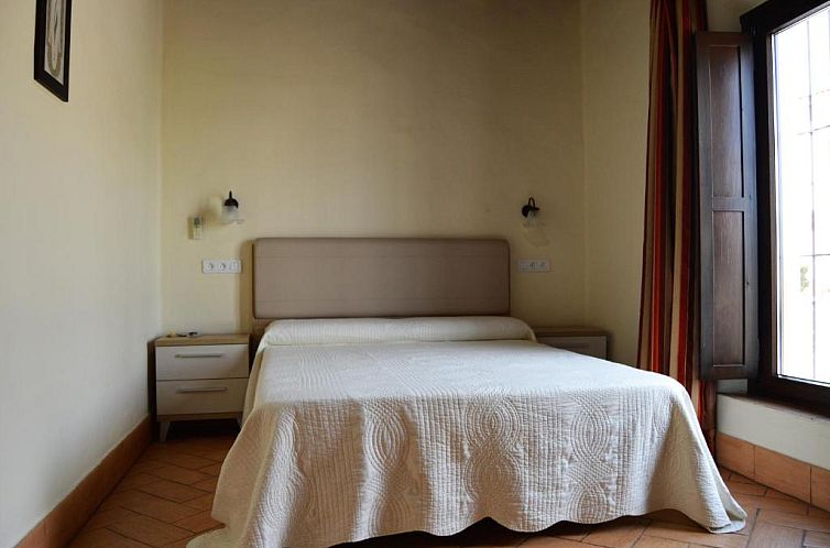 Apartamentos Turísticos - Hostal Los Alisos
