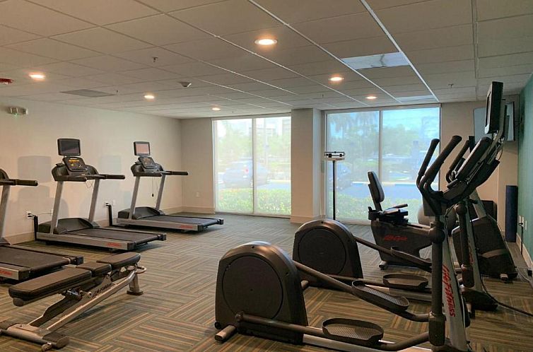 Holiday Inn Express Hotel & Suites Miami - Hialeah(Newly Ren