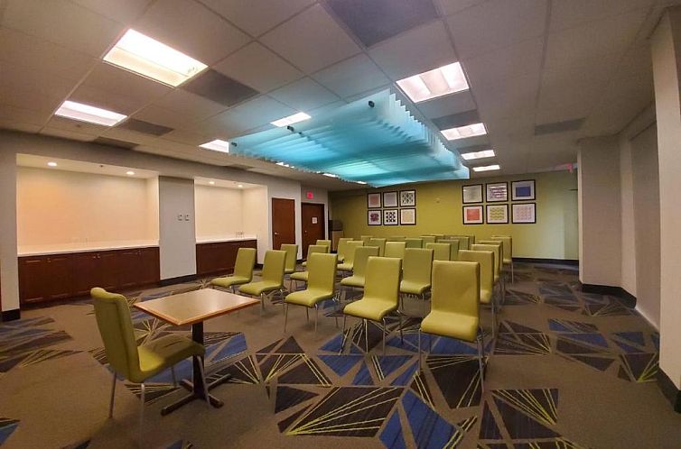 Holiday Inn Express Hotel & Suites Miami - Hialeah(Newly Ren