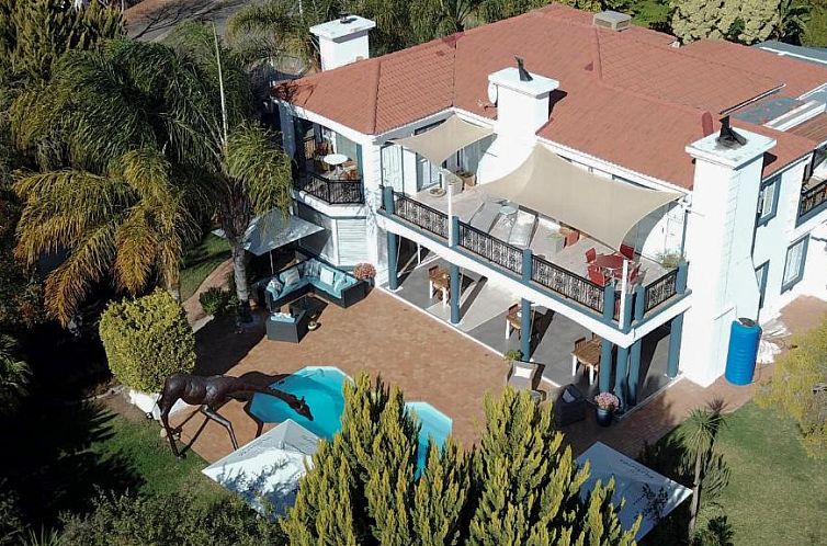 Pictures Guest House Boutique Hotel