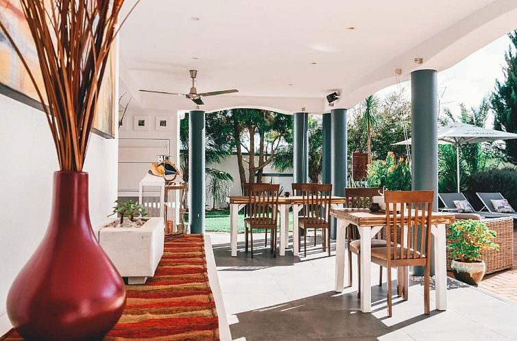 Pictures Guest House Boutique Hotel