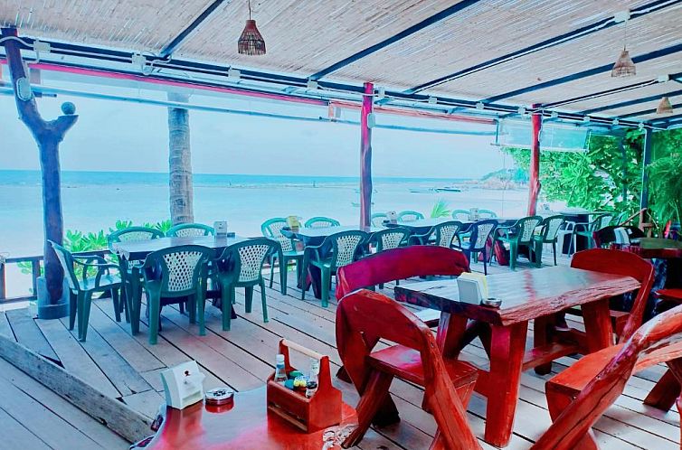 Silver Beach Bungalow