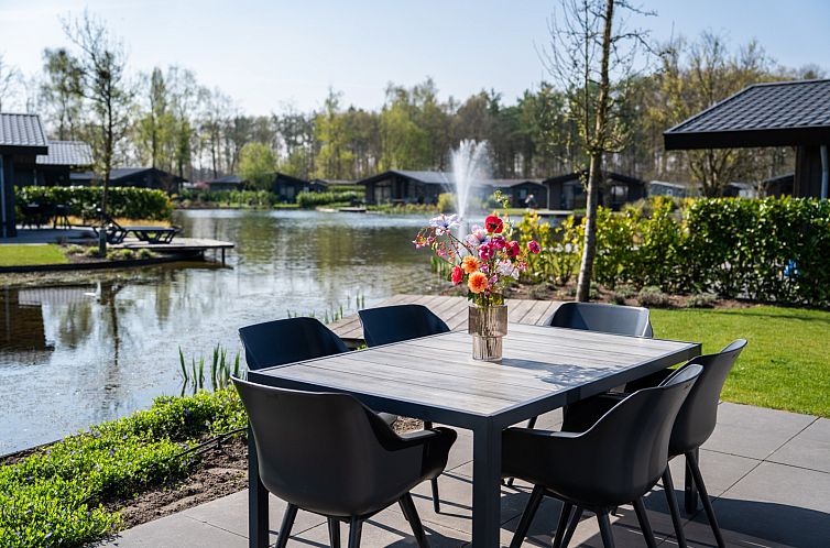 Molenhuys Waterzicht Premium met Hottub