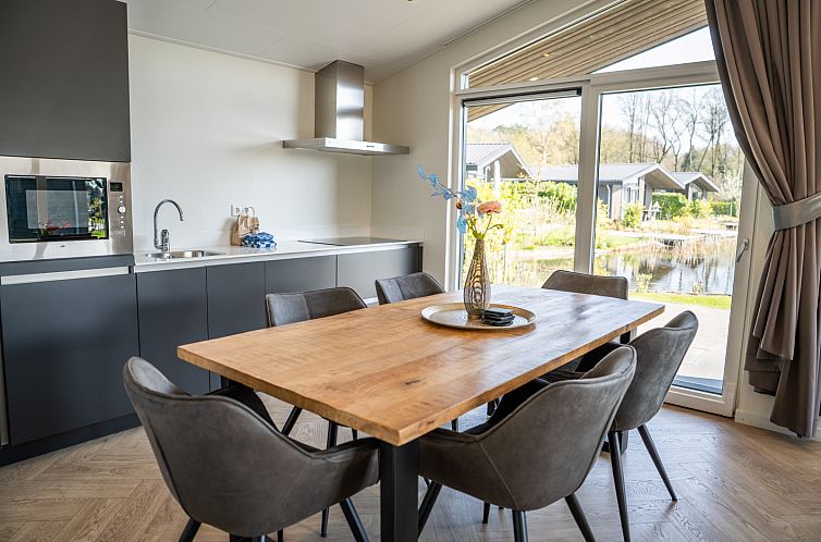 Molenhuys Waterzicht Premium met Hottub