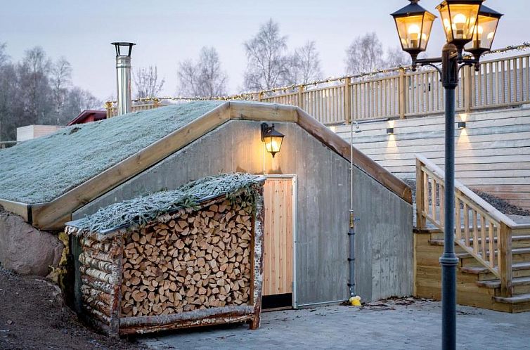 Kosta Lodge