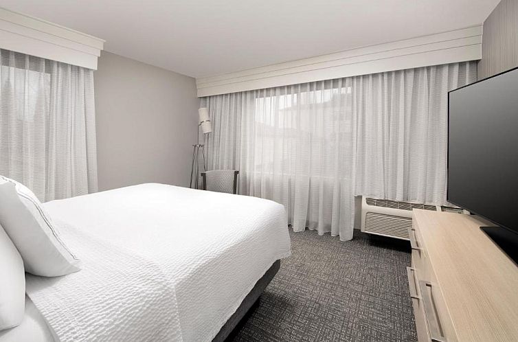 Courtyard by Marriott Portland Hillsboro