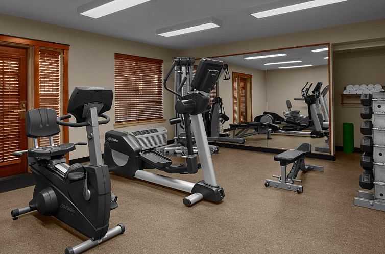 Larkspur Landing Hillsboro-An All-Suite Hotel