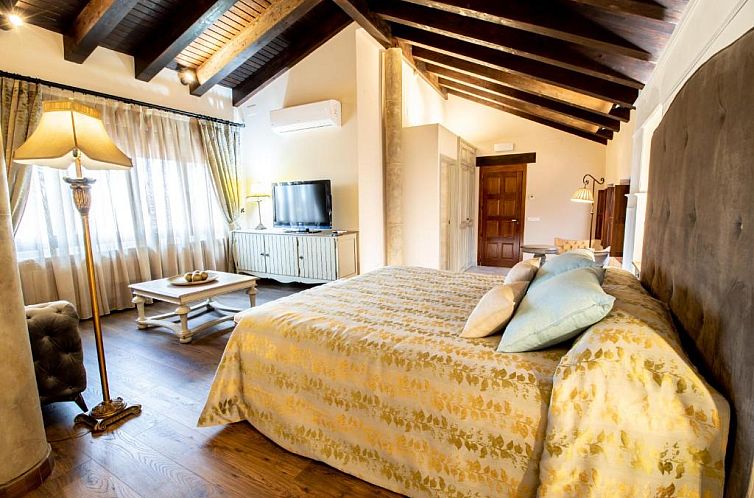 Posada Los Condestables Hotel & Spa