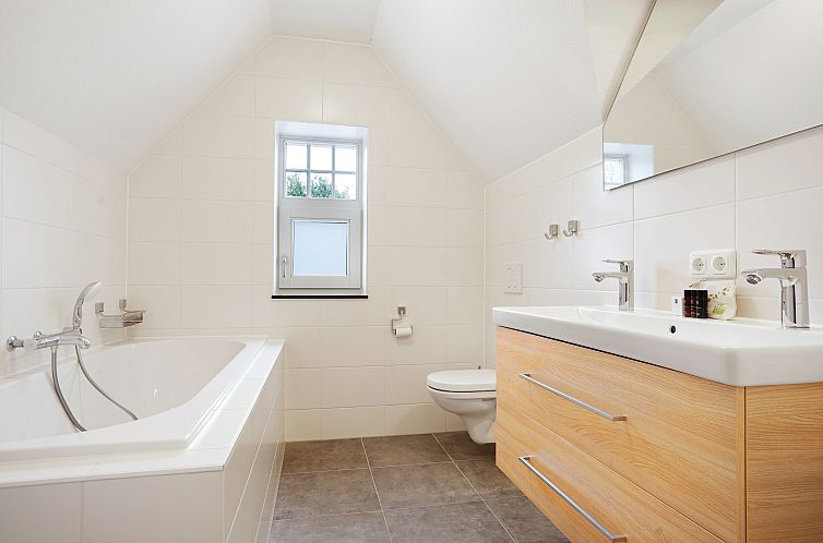 Kaatsheuvel | 8-persoons vakantiehuis | 8L