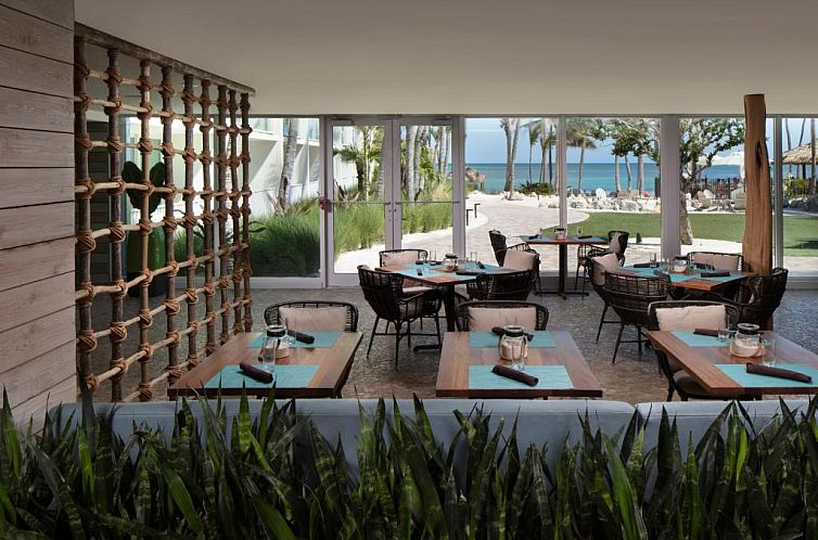 Amara Cay Resort