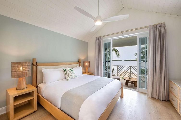 Islander Bayside Villas & Boatslips