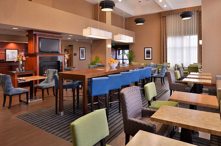Hampton Inn & Suites Tacoma-Mall