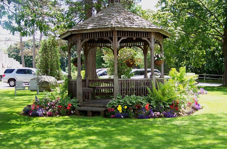 Bar Harbor Inn and Spa