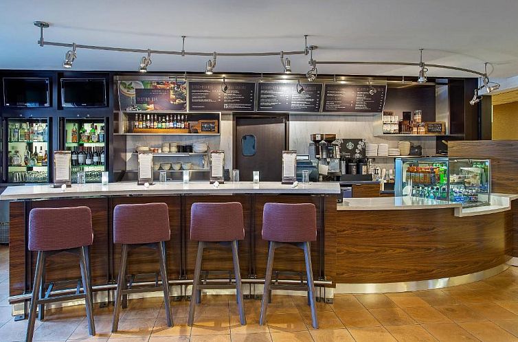 Courtyard Knoxville Cedar Bluff