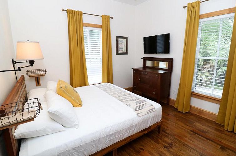 Sweetwater Branch Inn