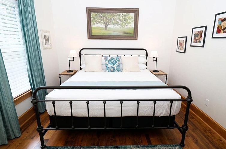 Sweetwater Branch Inn