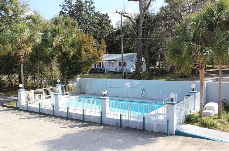 Travelers Inn Gainesville