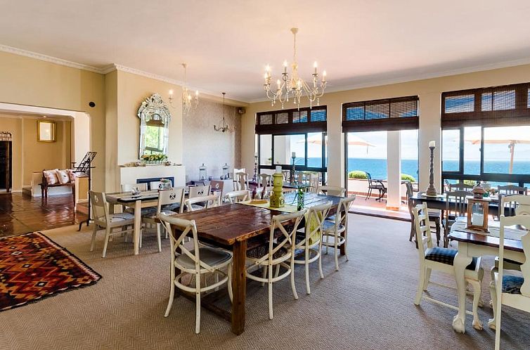 Whale View Manor Guesthouse & Spa