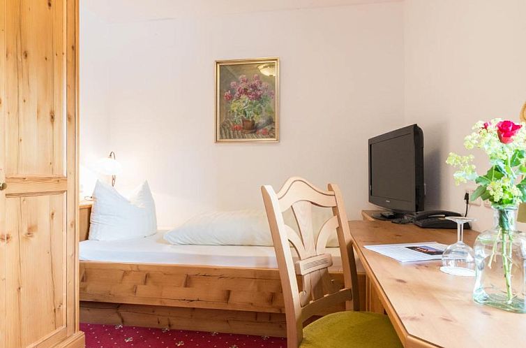 Metzgerei Gasthof Oberhauser - Hotel zur Post