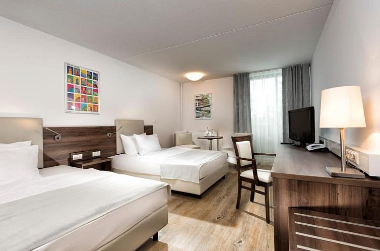 Guest house 4402407 - Apartment Hessen - Wyndham Garden Kassel