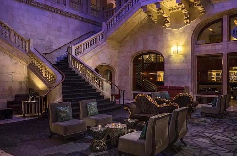 Renaissance Pittsburgh Hotel