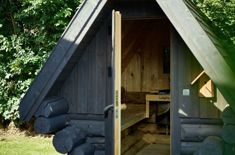 8 pers villa met sauna!