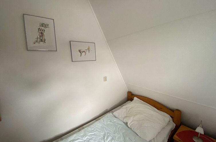 Vakantiehuis mit gepflegtem Garten in Julianadorp