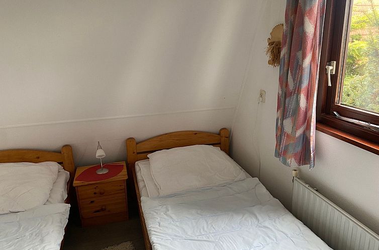 Vakantiehuis mit gepflegtem Garten in Julianadorp