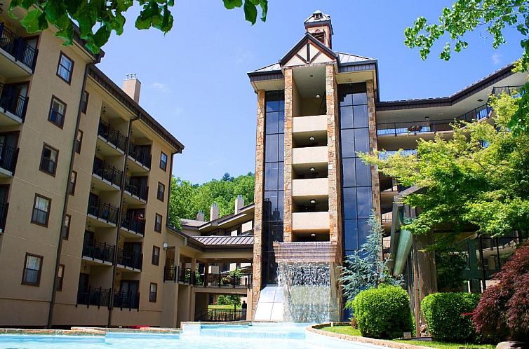 Gatlinburg Town Square by Exploria Resorts