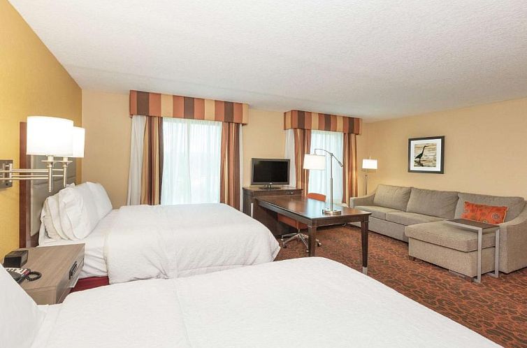 Hampton Inn & Suites Jacksonville-Airport
