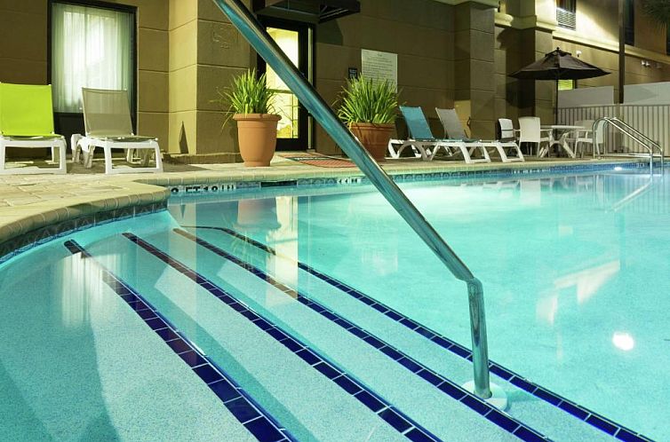 Hampton Inn & Suites Jacksonville-Airport