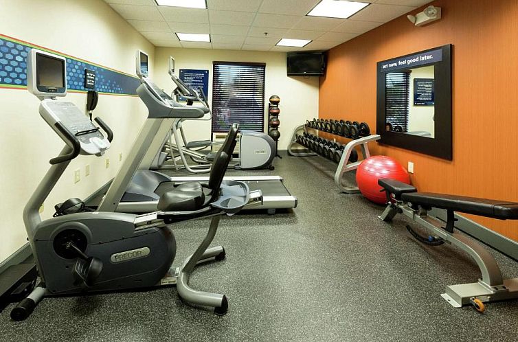 Hampton Inn & Suites Jacksonville-Airport
