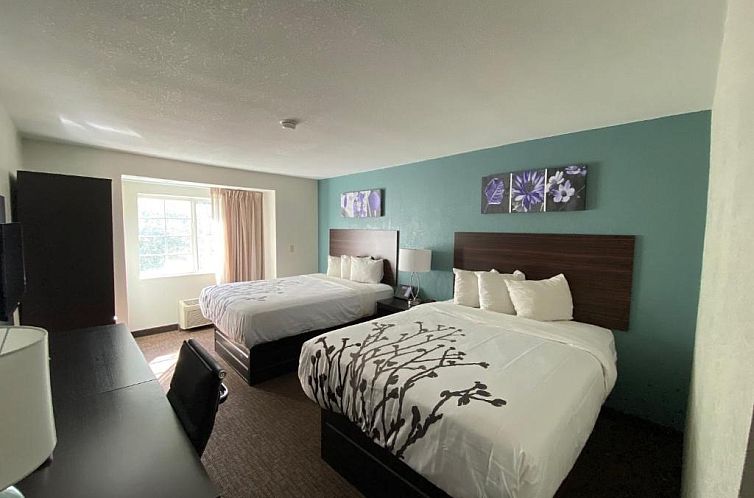 Jacksonville Plaza Hotel and Suites