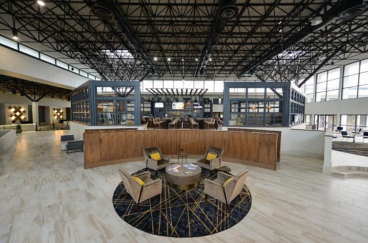 Crowne Plaza Jacksonville Airport, an IHG Hotel