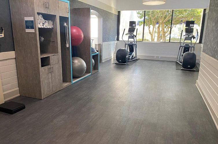 Crowne Plaza Jacksonville Airport, an IHG Hotel