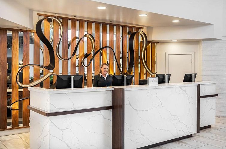 Crowne Plaza Jacksonville Airport, an IHG Hotel