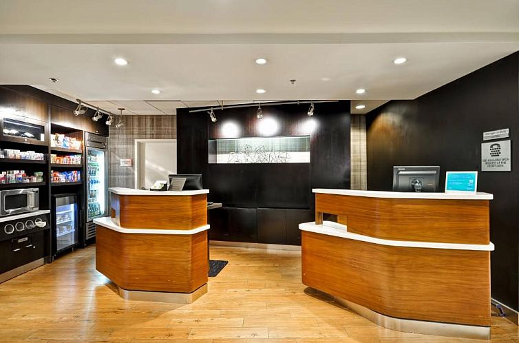 Courtyard by Marriott Jacksonville Airport/ Northeast