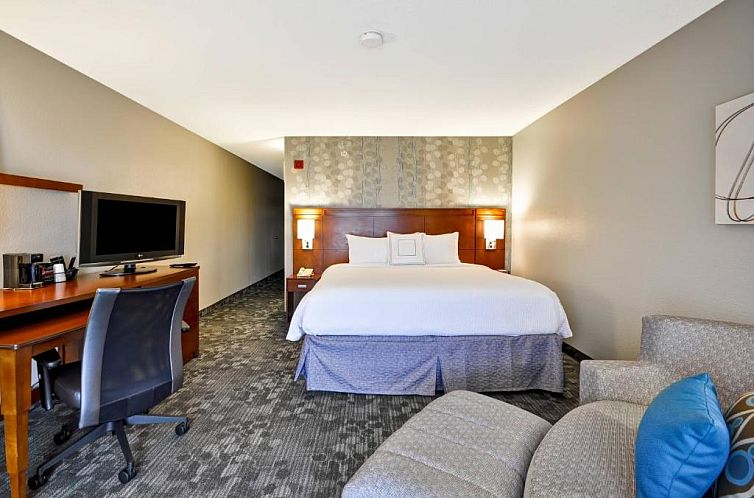 Courtyard by Marriott Jacksonville Airport/ Northeast