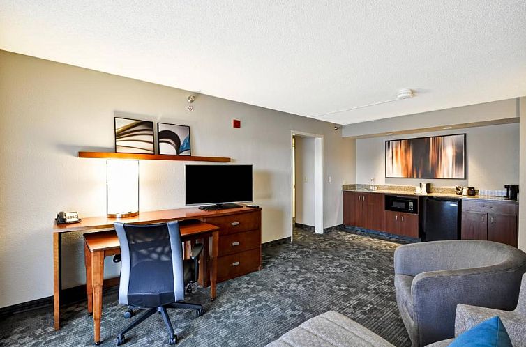 Courtyard by Marriott Jacksonville Airport/ Northeast