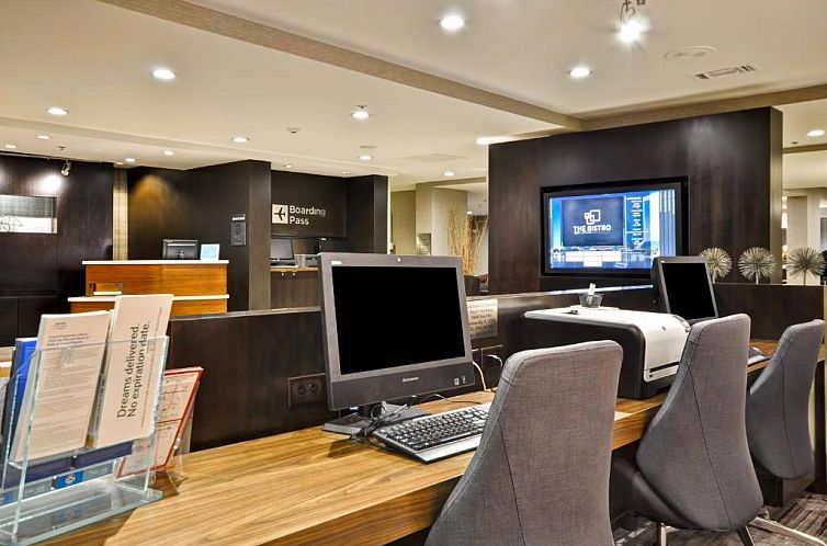 Courtyard by Marriott Jacksonville Airport/ Northeast
