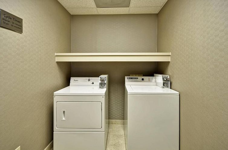 Courtyard by Marriott Jacksonville Airport/ Northeast